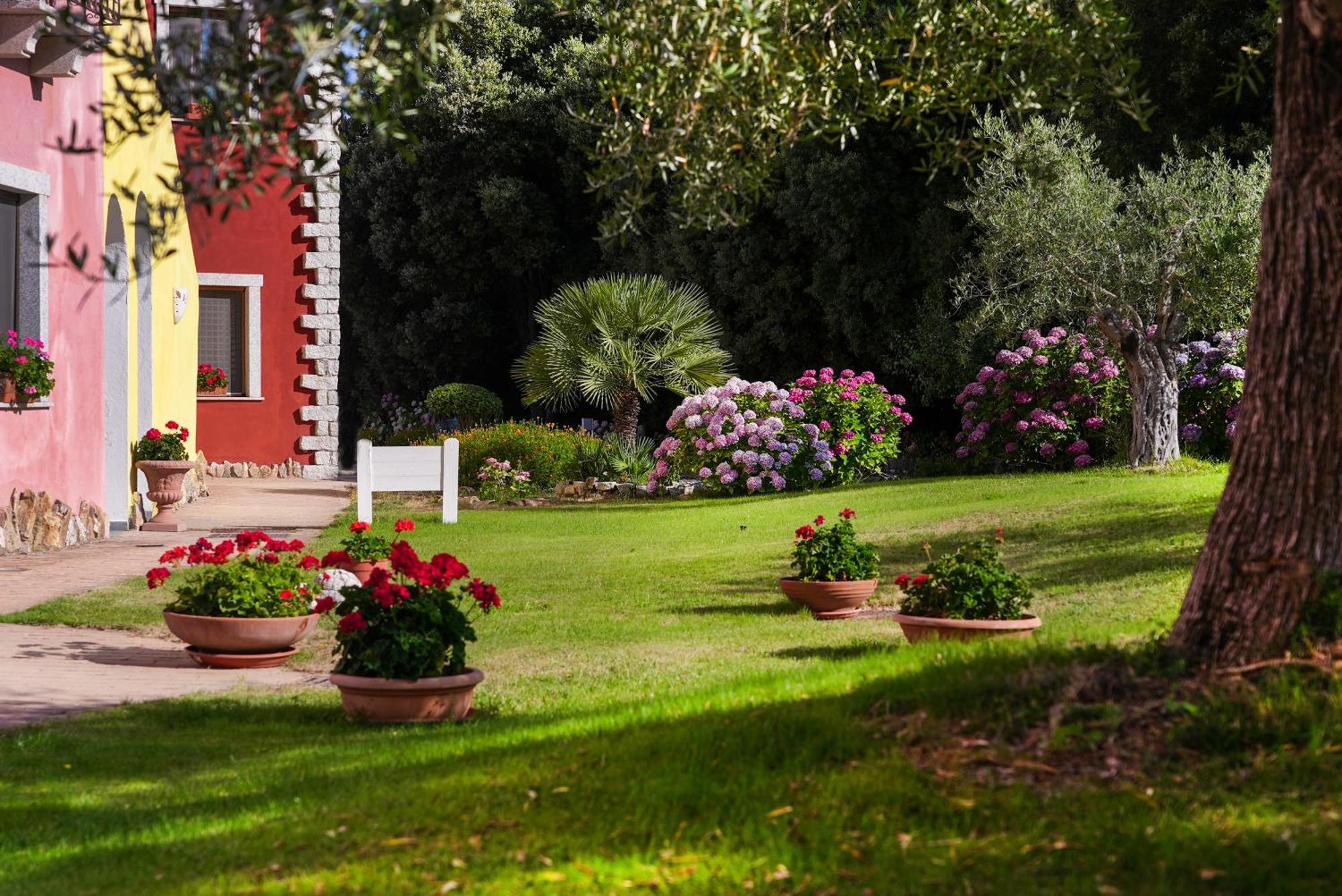 Eco Hotel Orlando Sardegna Villagrande Strisaili Extérieur photo