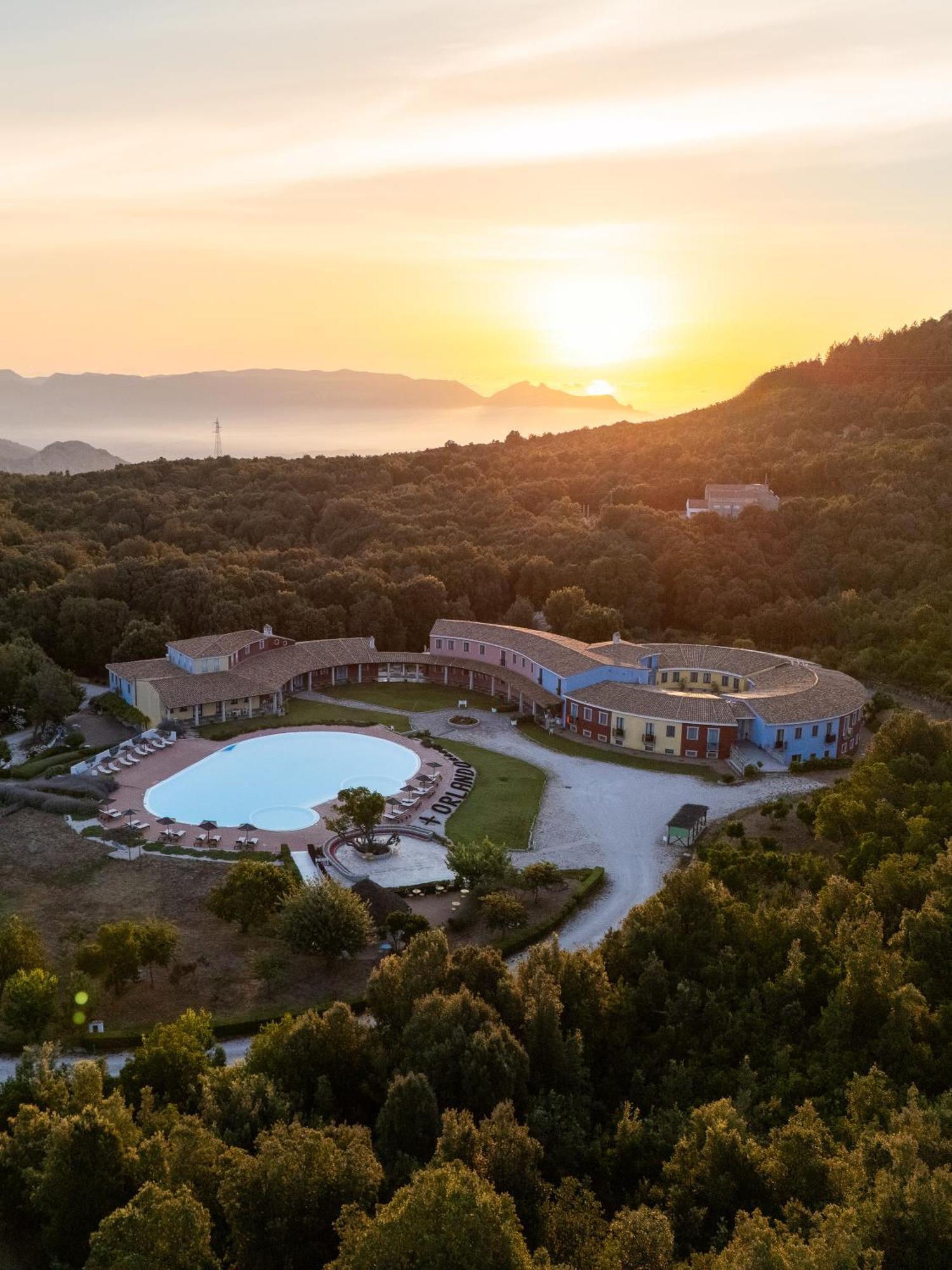 Eco Hotel Orlando Sardegna Villagrande Strisaili Extérieur photo